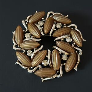 VTG Kramer Brown Almond Rhinestone Round Brooch Pin